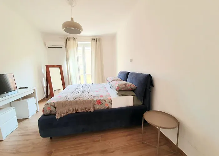 Cave Apartamento Roma